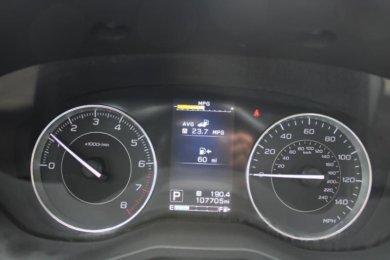 Subaru Impreza 2.0i Limited 5-door CVT 2017