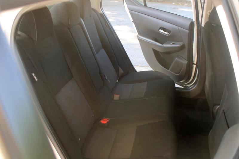 Nissan Sentra SV CVT 2022