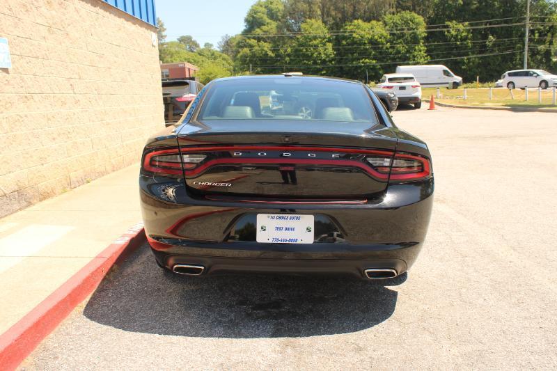 Dodge Charger SXT RWD 2022