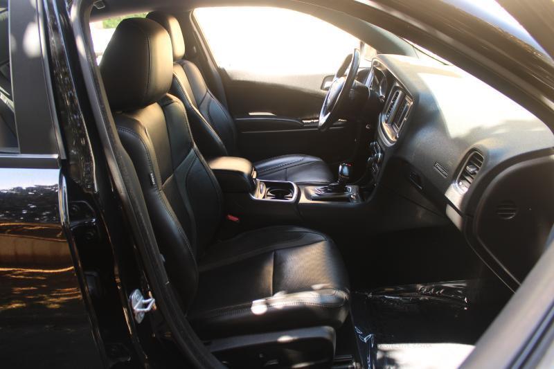 Dodge Charger SXT RWD 2022