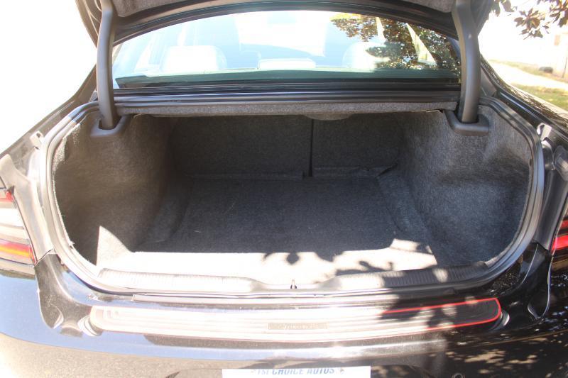 Dodge Charger SXT RWD 2022