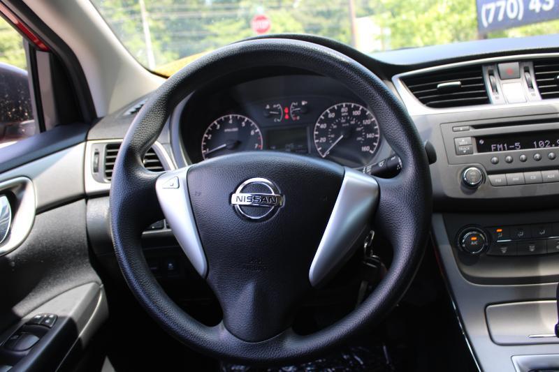 Nissan Sentra 4dr Sdn I4 CVT S 2014