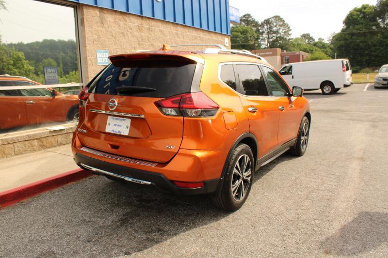 Nissan Rogue FWD SV 2020