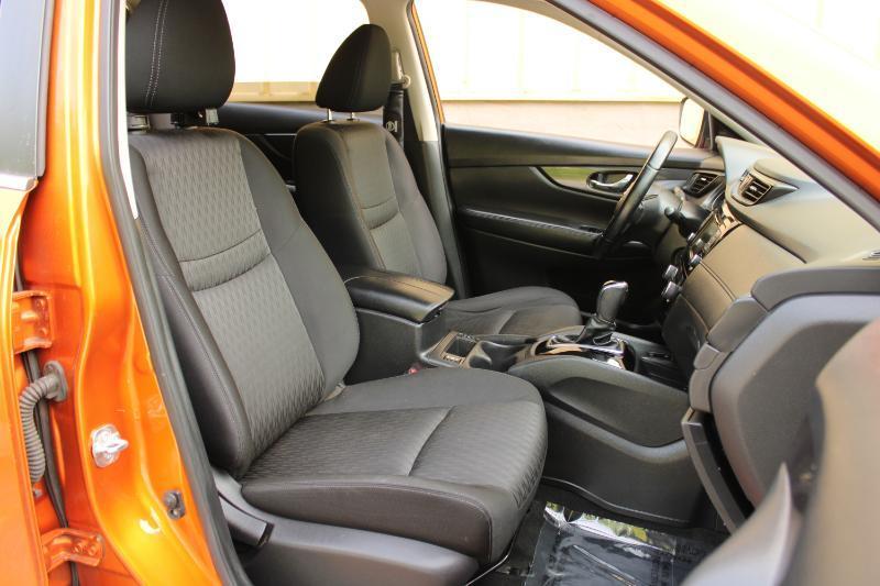 Nissan Rogue FWD SV 2020