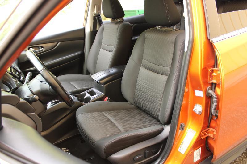 Nissan Rogue FWD SV 2020