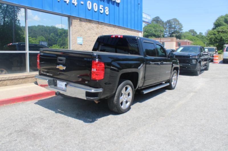 Chevrolet Silverado 1500 2WD Crew Cab 143.5" LT w/1LT 2017