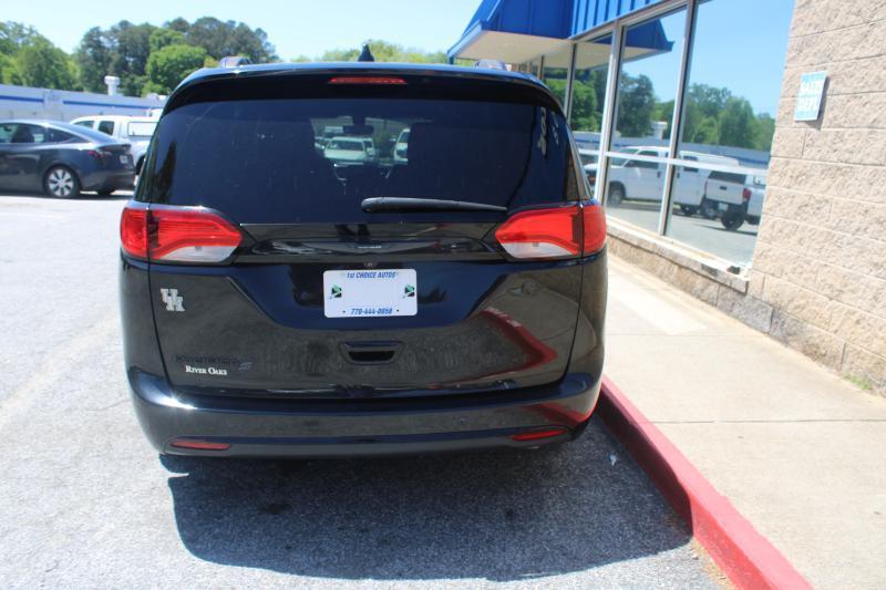 Chrysler Pacifica Touring L Plus FWD 2018