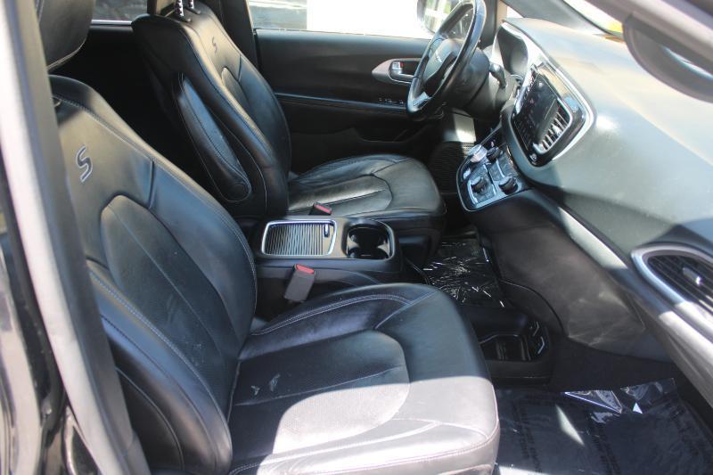 Chrysler Pacifica Touring L Plus FWD 2018