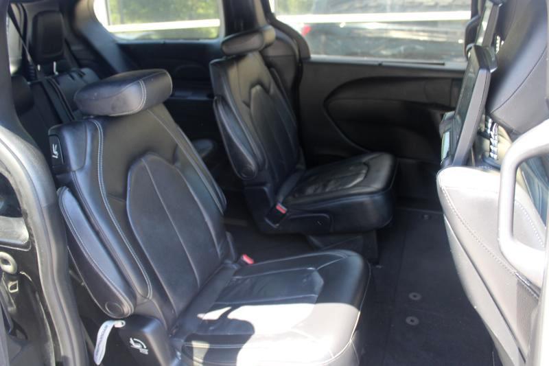 Chrysler Pacifica Touring L Plus FWD 2018