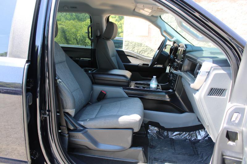 Ford F-150 XL 4WD SuperCrew 5.5' Box 2022