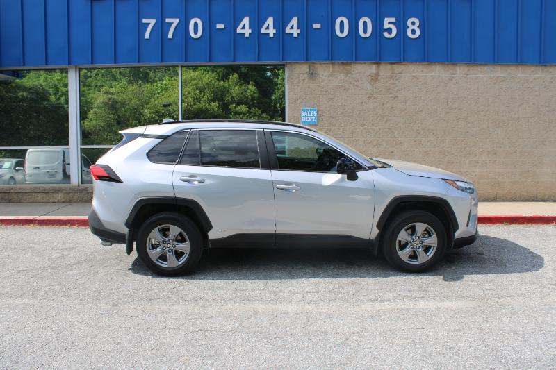 Toyota RAV4 Hybrid LE AWD (Natl) 2024