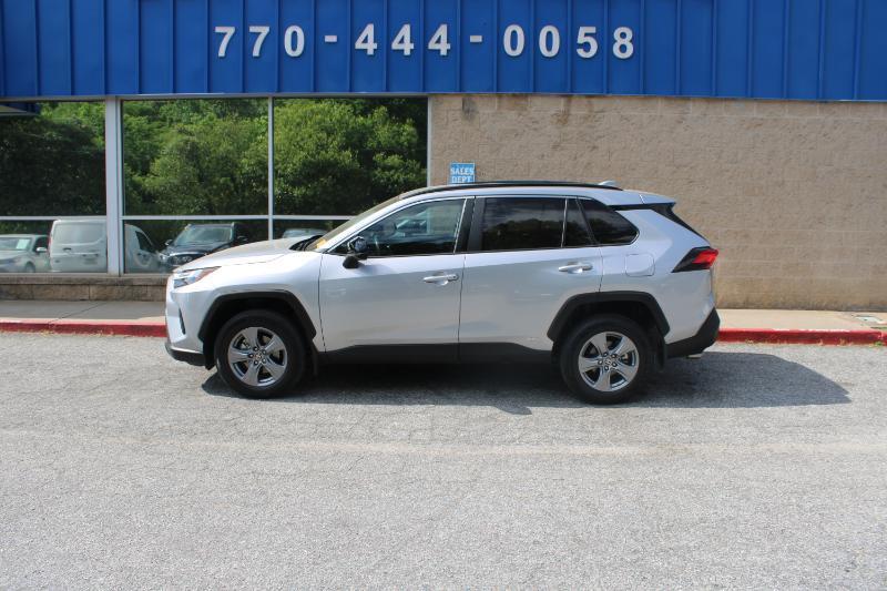 Toyota RAV4 Hybrid LE AWD (Natl) 2024