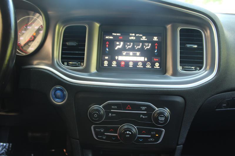 Dodge Charger SXT RWD 2021