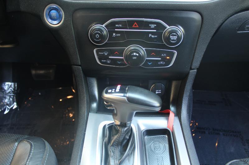 Dodge Charger SXT RWD 2021
