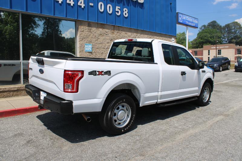 Ford F-150 XL 4WD SuperCab 8' Box 2017