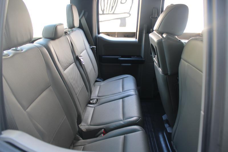 Ford F-150 XL 4WD SuperCab 8' Box 2017