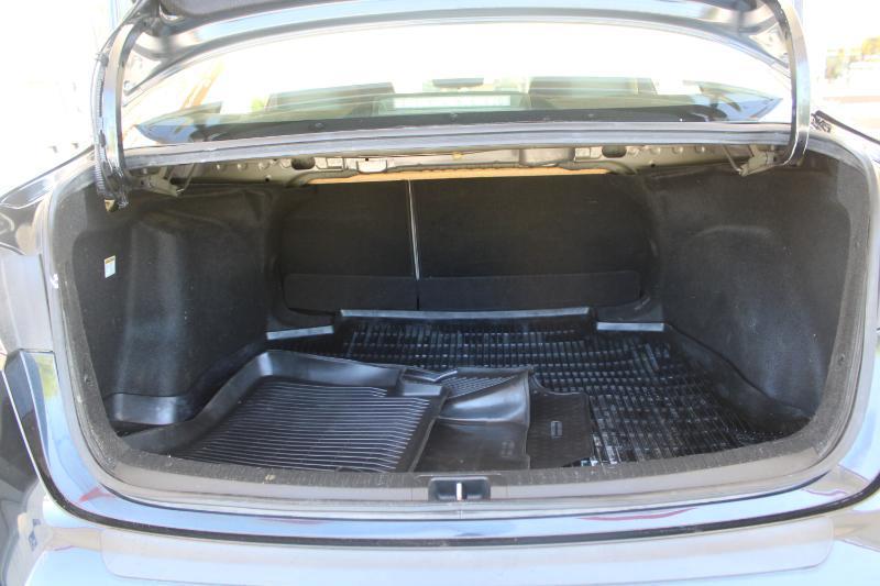 Toyota Corolla Hybrid LE CVT (Natl) 2020