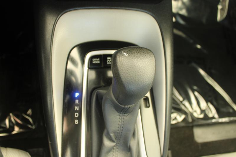 Toyota Corolla Hybrid LE CVT (Natl) 2020