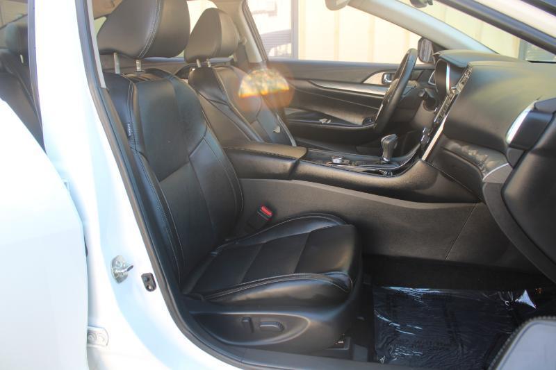 Nissan Maxima SV 3.5L 2018