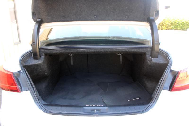 Nissan Maxima SV 3.5L 2018