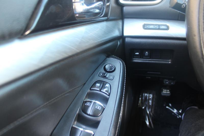 Nissan Maxima SV 3.5L 2018