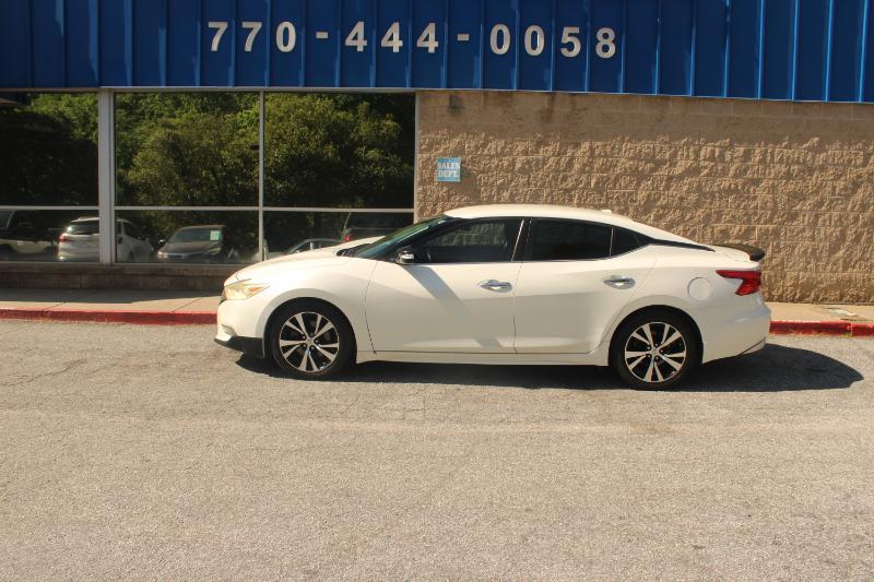 Nissan Maxima SV 3.5L 2018