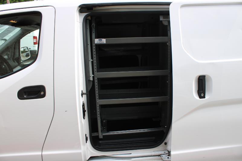 Nissan NV200 Compact Cargo I4 SV 2017
