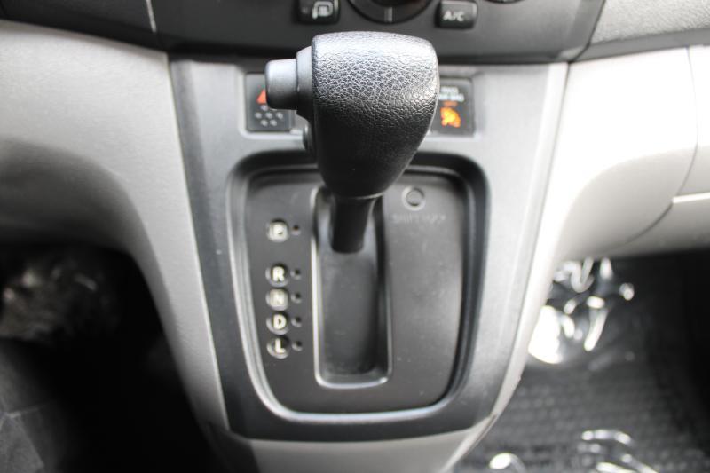 Nissan NV200 Compact Cargo I4 SV 2017