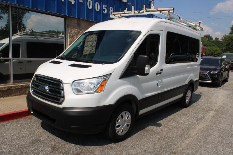 Ford Transit Passenger Wagon T-150 130" Med Roof XLT Sliding RH Dr 2019