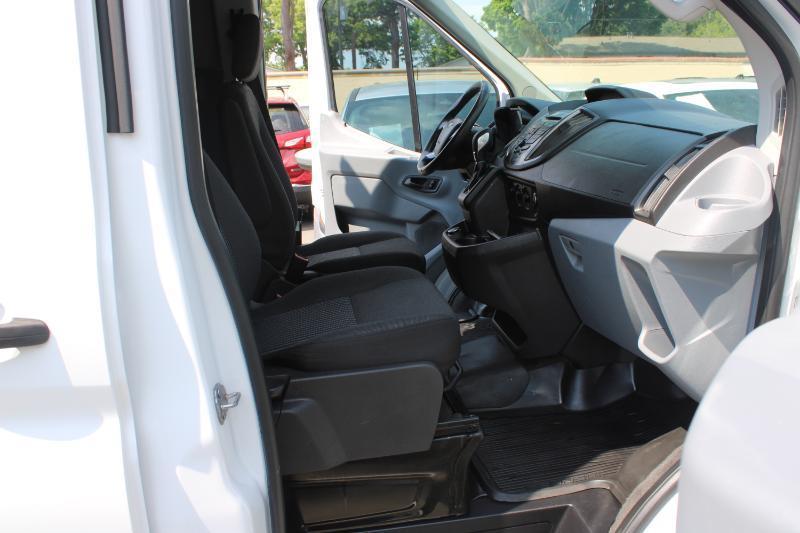 Ford Transit Passenger Wagon T-150 130" Med Roof XLT Sliding RH Dr 2019