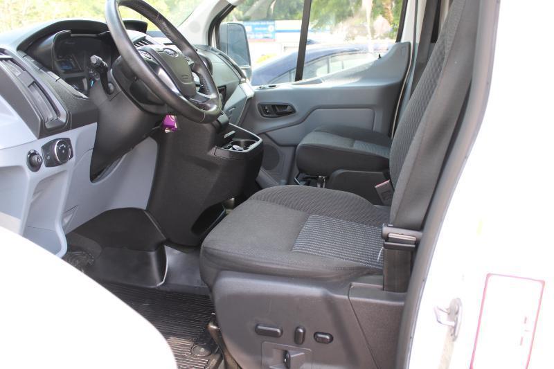 Ford Transit Passenger Wagon T-150 130" Med Roof XLT Sliding RH Dr 2019