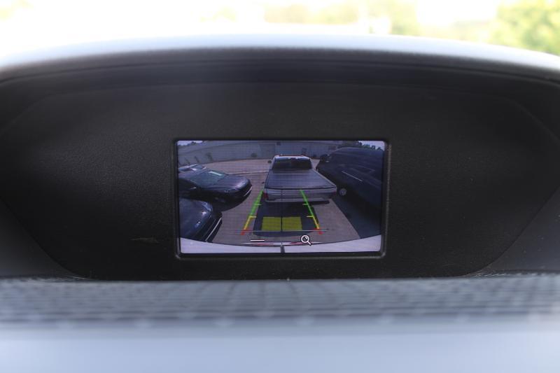 Ford Transit Passenger Wagon T-150 130" Med Roof XLT Sliding RH Dr 2019