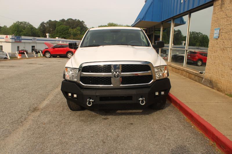 RAM 1500 Classic Tradesman 4x2 Quad Cab 6'4" Box 2021