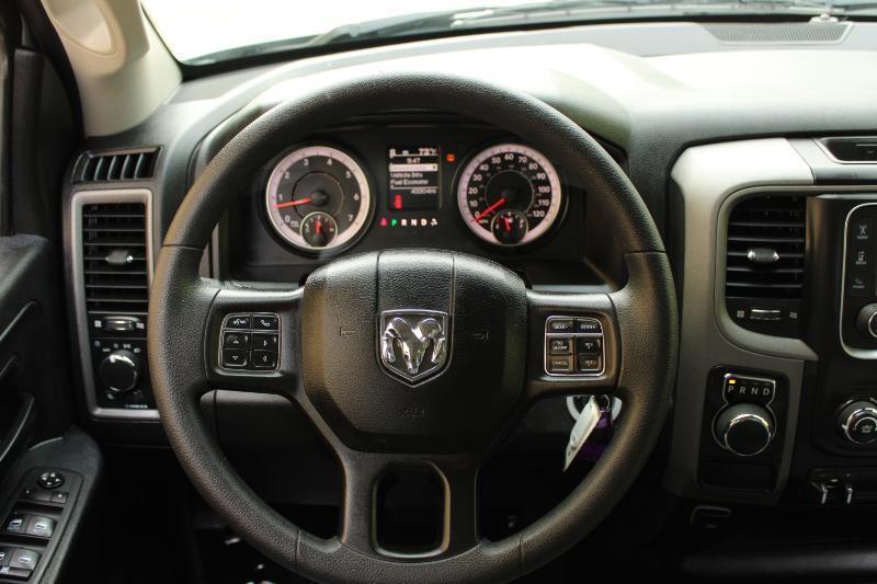 RAM 1500 Classic Tradesman 4x2 Quad Cab 6'4" Box 2021