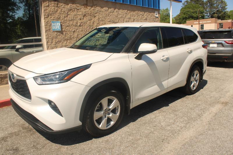 Toyota Highlander Hybrid LE AWD (Natl) 2022