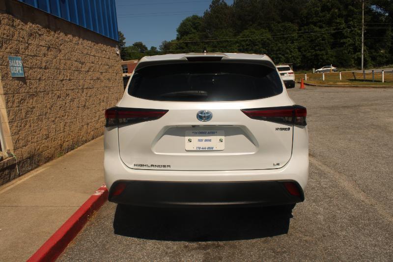 Toyota Highlander Hybrid LE AWD (Natl) 2022