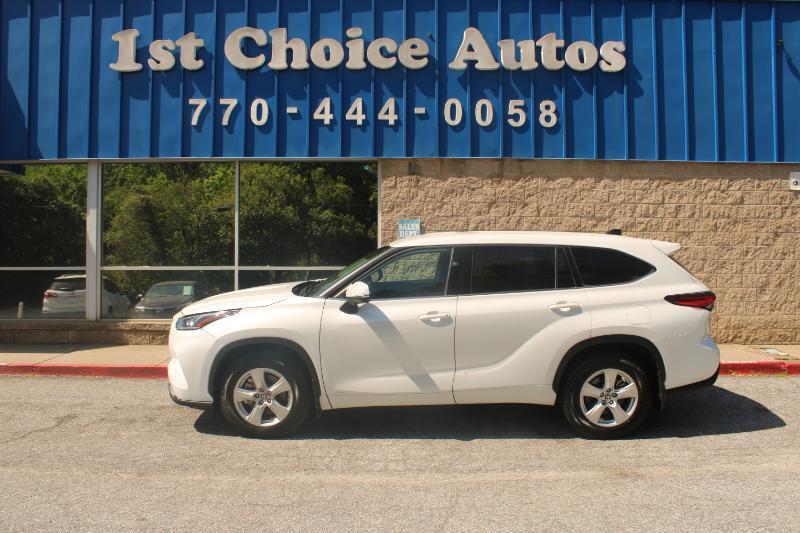 Toyota Highlander Hybrid LE AWD (Natl) 2022