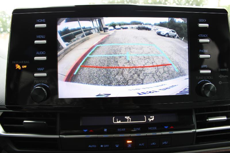 Toyota Sienna LE FWD 8-Passenger (Natl) 2024