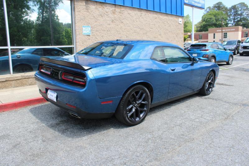 Dodge Challenger GT RWD 2022