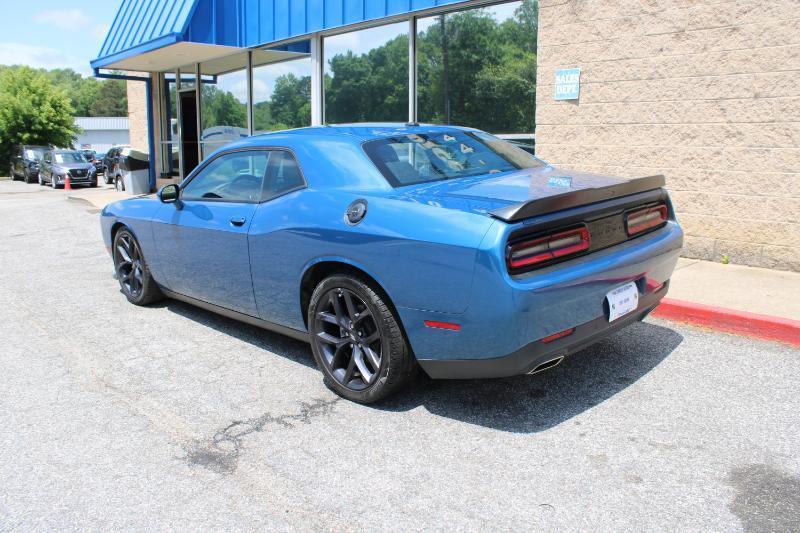 Dodge Challenger GT RWD 2022
