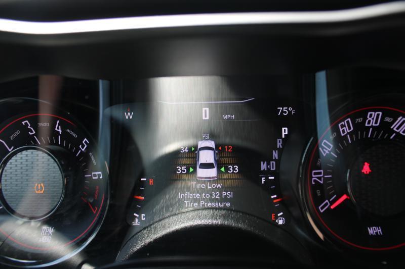 Dodge Challenger GT RWD 2022