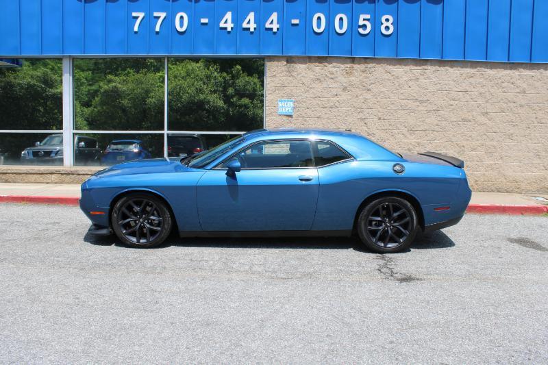 Dodge Challenger GT RWD 2022