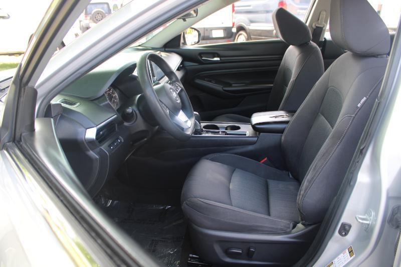 Nissan Altima 2.5 S Sedan 2020