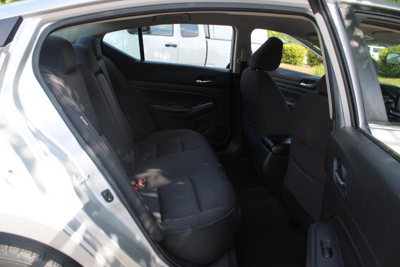 Nissan Altima 2.5 S Sedan 2020