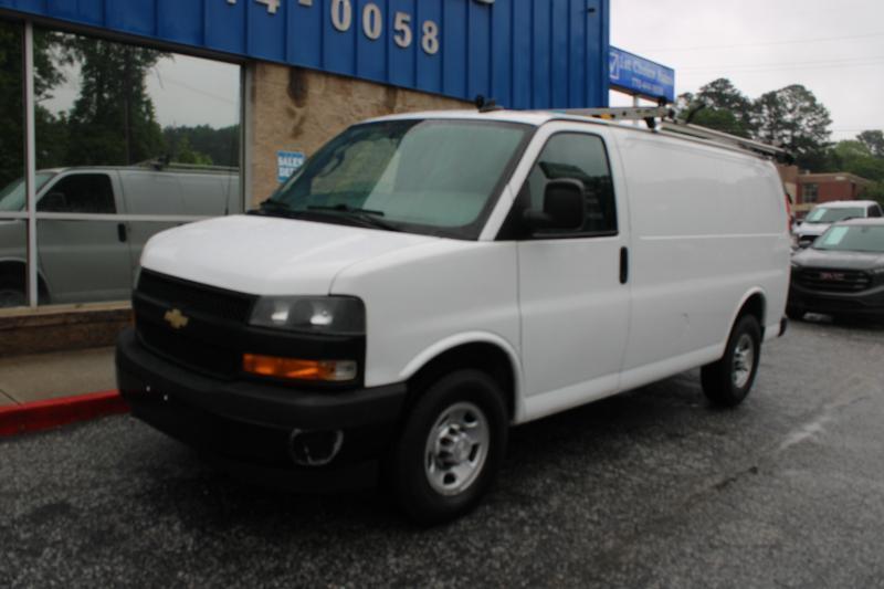 Chevrolet Express Cargo Van RWD 2500 135" 2020