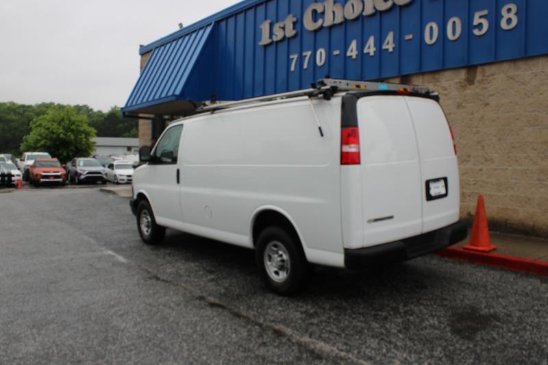 Chevrolet Express Cargo Van RWD 2500 135" 2020