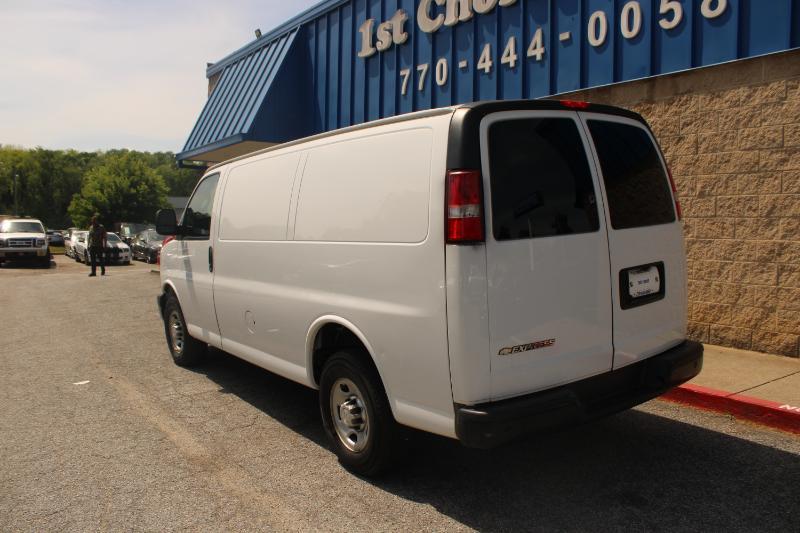 Chevrolet Express Cargo Van RWD 2500 135" 2019