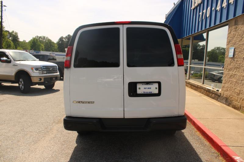 Chevrolet Express Cargo Van RWD 2500 135" 2019