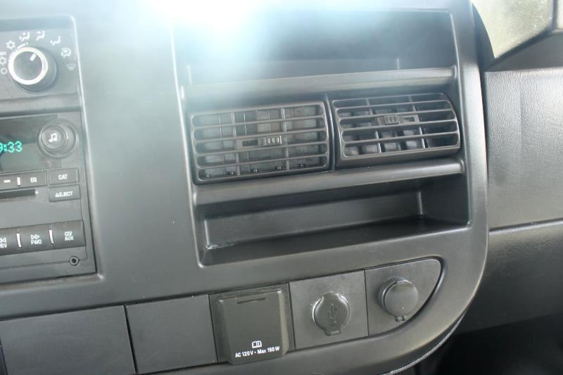 Chevrolet Express Cargo Van RWD 2500 135" 2019