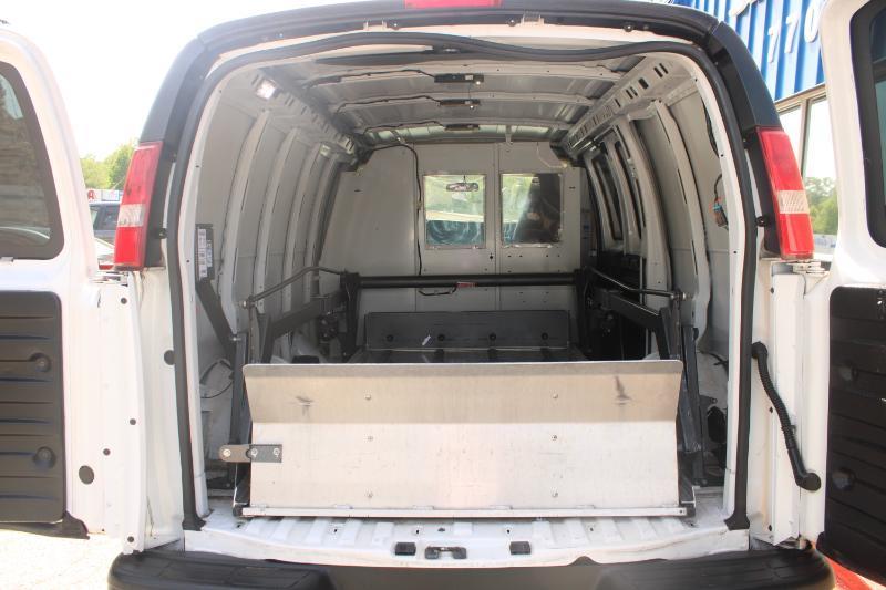 Chevrolet Express Cargo Van RWD 2500 135" 2019